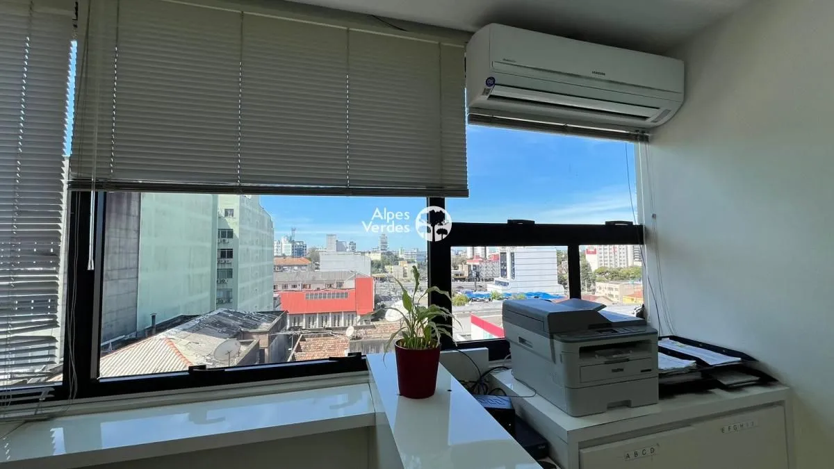 Imagem Sala à Venda em Centro, Canoas - RS