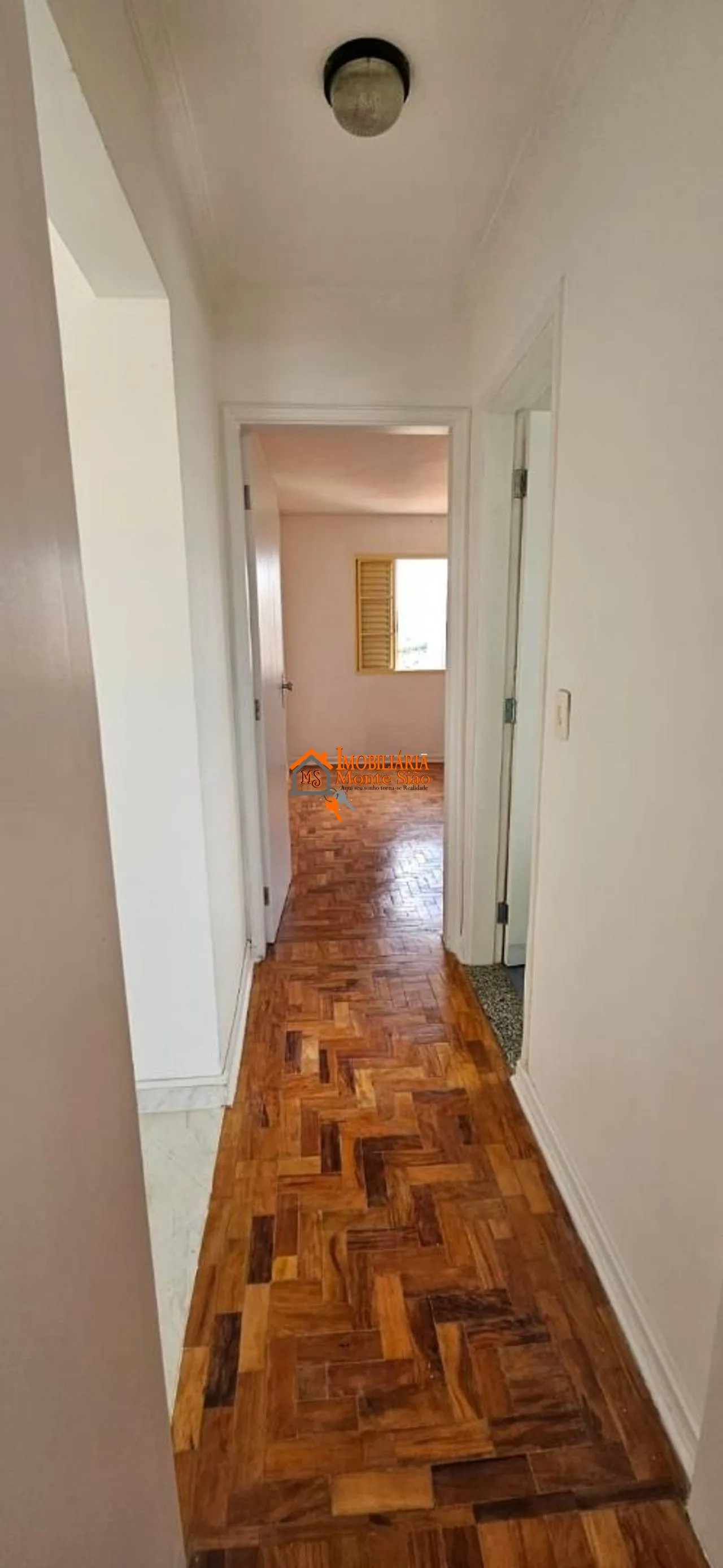 Imagem Apartamento com 2 dormitórios à venda, 76 m² por R$ 402.000,00 - Vila São Judas Tadeu - Guarulhos/SP