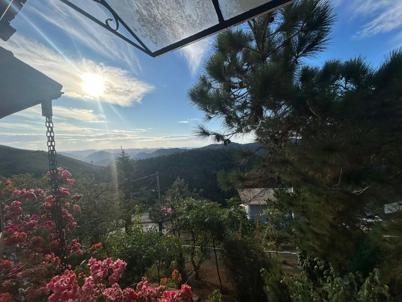 Imagem Casa em Condomínio para Venda em Petrópolis / RJ no bairro Pedro do Rio
