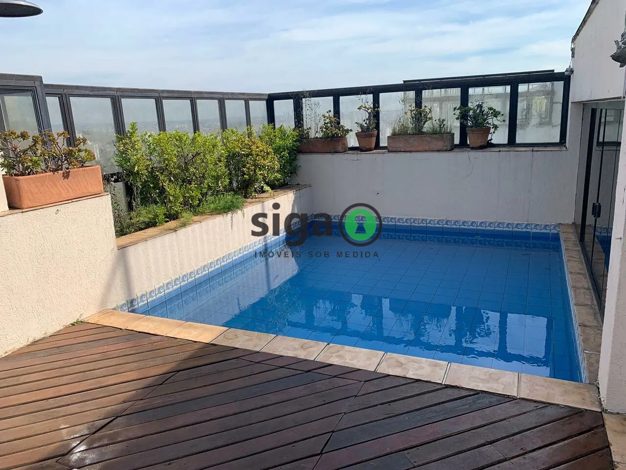 Foto do imóvel VENDE na Vila Suzana (Região do Morumbi) COBERTURA com 3 quartos, uma suíte, 3 Vagas + Depósito