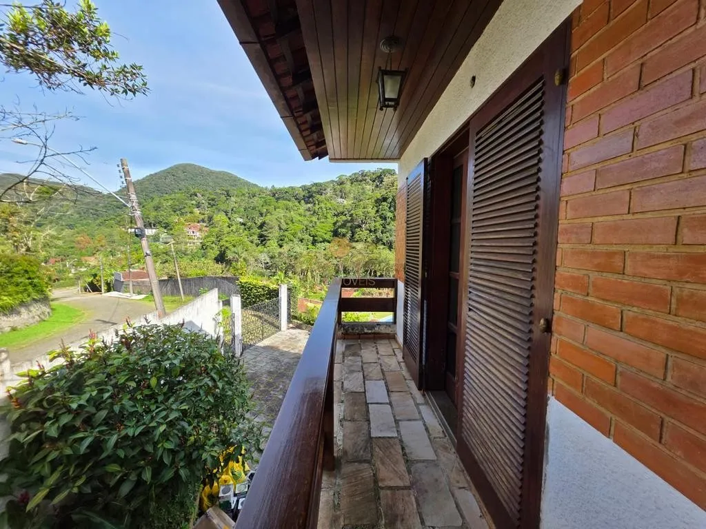 Imagem Casa em Condomínio para Venda em Teresópolis / RJ no bairro Carlos Guinle