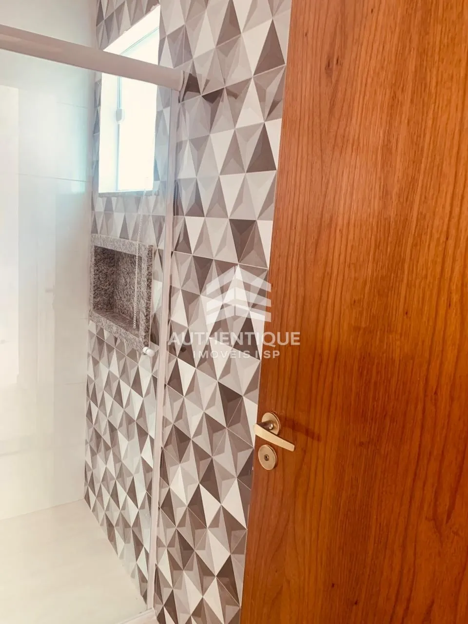 Imagem Casa à venda no bairro Jardim São Bernardino - Suzano/SP