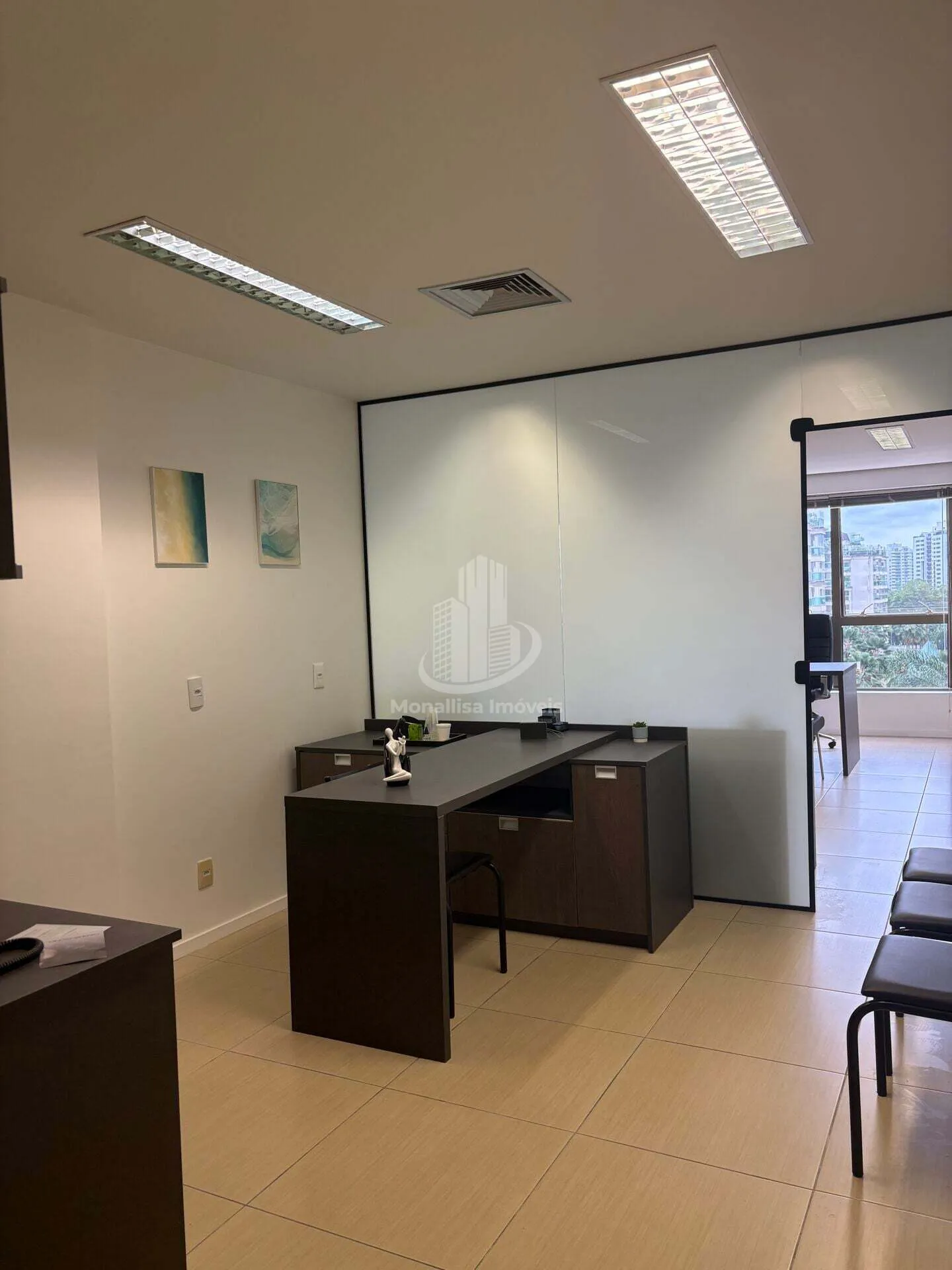 Imagem Sala comercial para alugar no bairro Zona Oeste em Rio de Janeiro/RJ