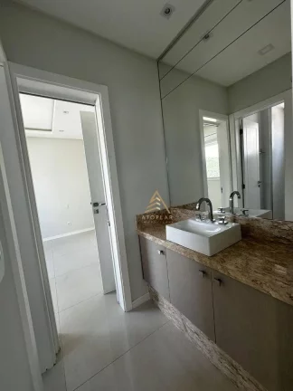 Imagem Apartamento com 4 dormitórios à venda, 149 m² por R$ 3.000.000,00 - Centro - Balneário Camboriú/SC
