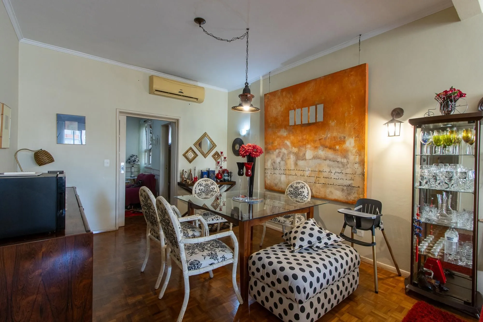Imagem Apartamento 3 Dormitórios Ensolarado no Centro de Porto Alegre