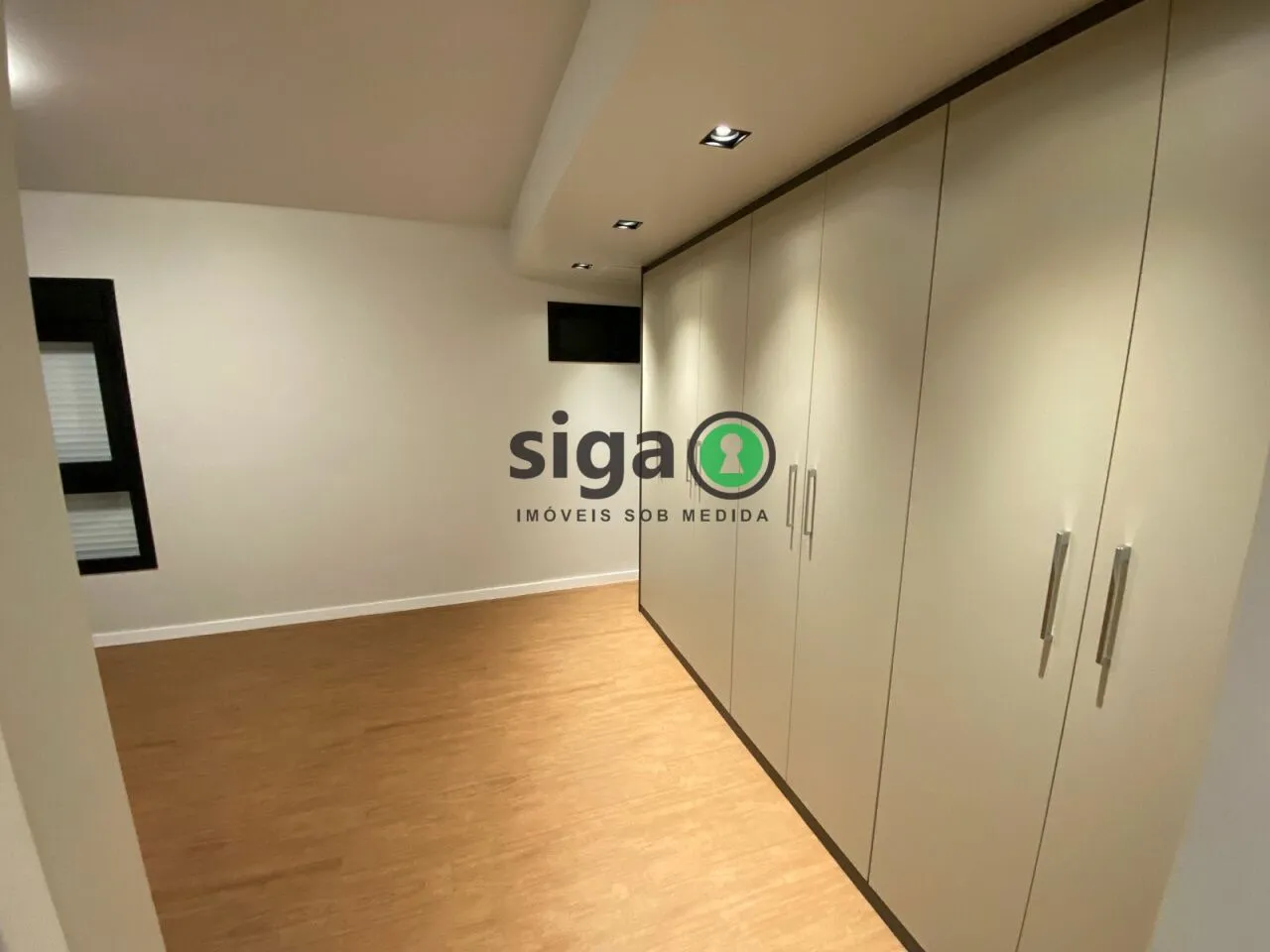 Imagem Apartamento para locação no GALERIA 90 - VILA OLÍMPIA com 105m²