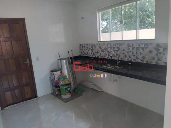 Imagem Casa com 3 dormitórios à venda, 80 m² por R$ 390.000 - Balneário São Pedro - São Pedro da Aldeia/RJ