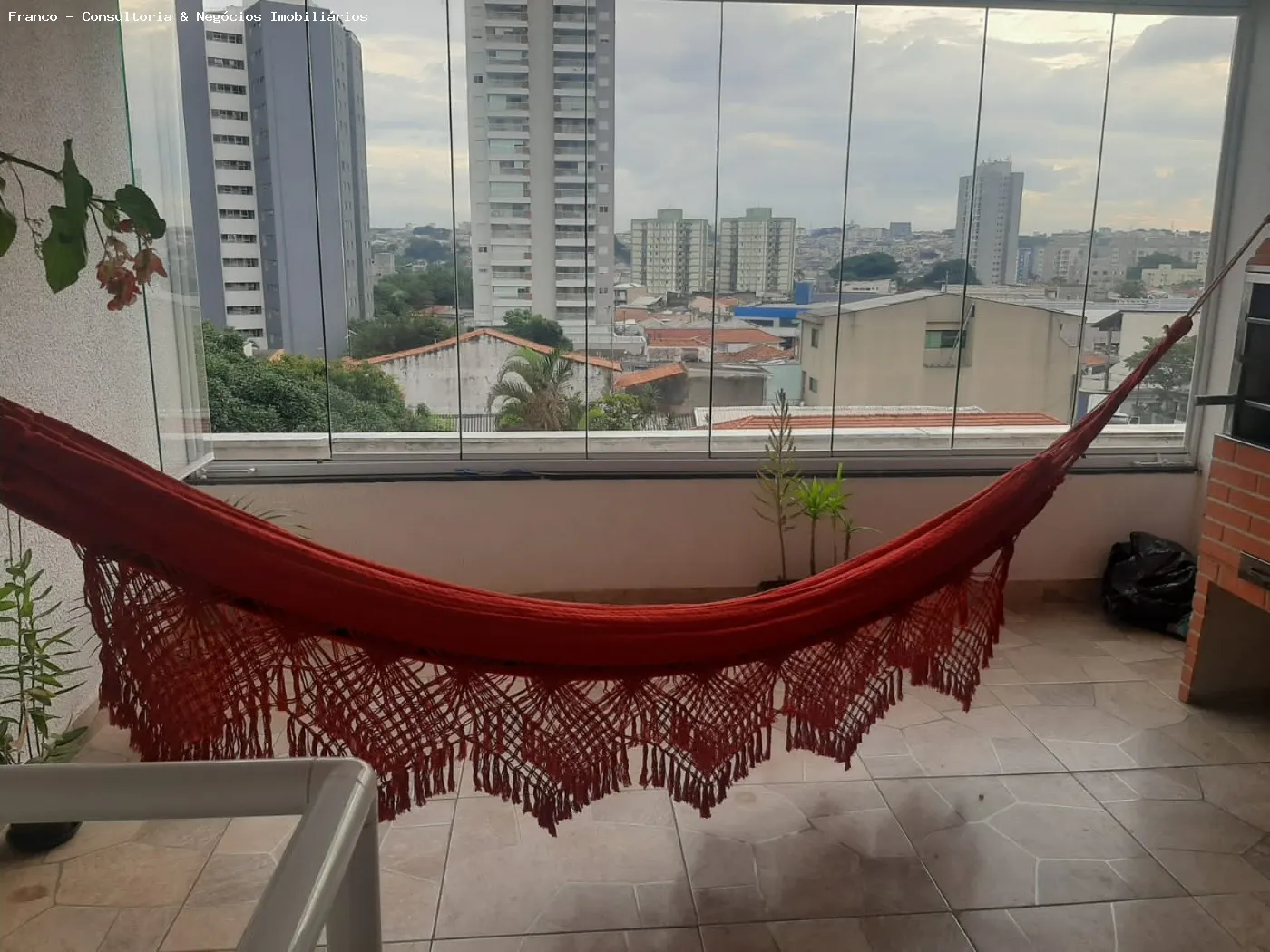 Sobrado em Condomínio para Venda em São Paulo, Vila Carrão, 3 dormitórios, 2 suítes, 4 banheiros, 2 vagas