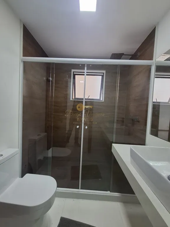 Imagem Casa em Condomínio para Venda em Teresópolis / RJ no bairro Green Valley