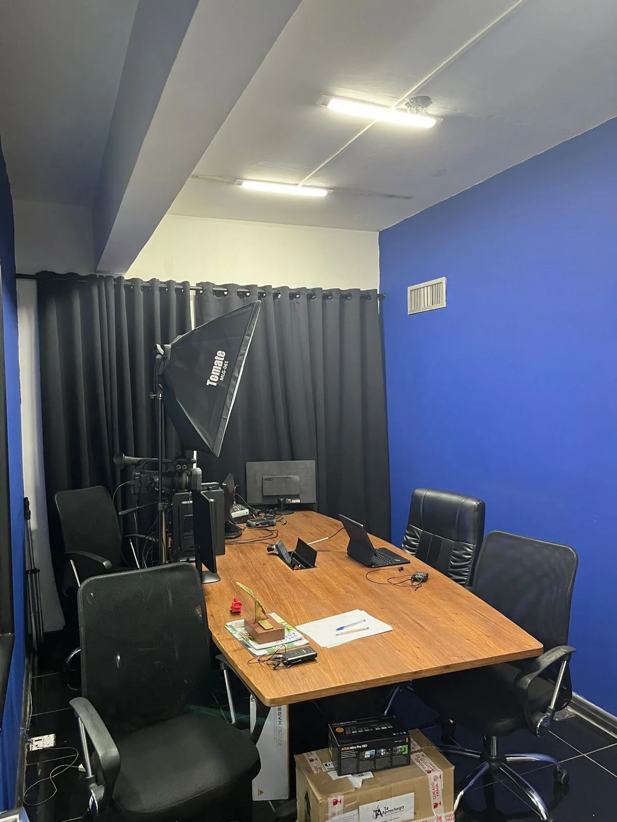 Imagem Sala comercial, andar inteiro com 193,90 m²