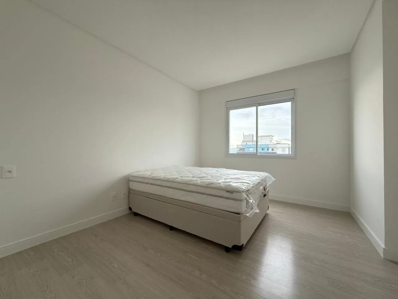 Imagem Apartamento com vista para o mar à venda com 212.88m2 por R$ 6.300.000,00