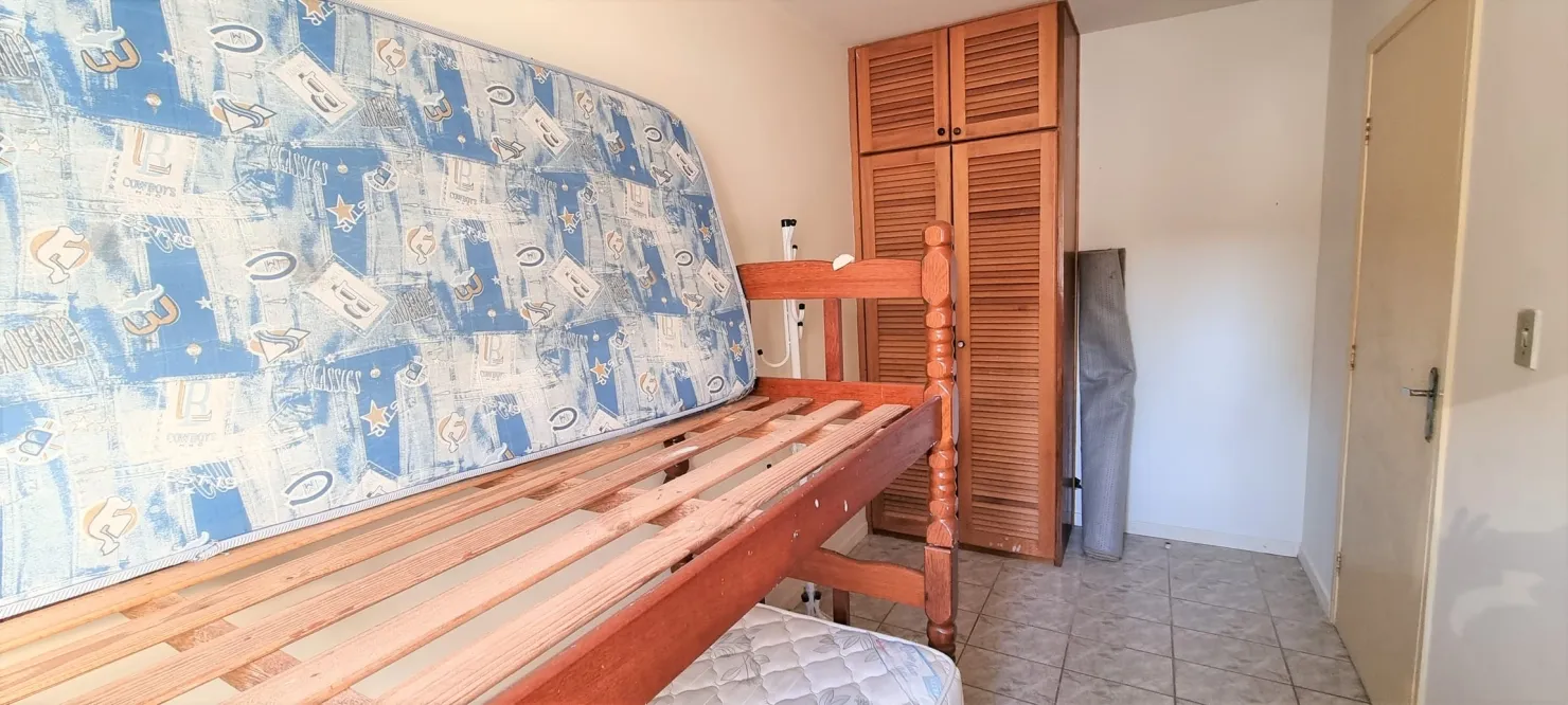 Imagem Amplo Apartamento na Praia Grande - Ubatuba: 3 Dormitórios, Suíte, 2 Sacadas, Sala Ampla e Vaga Coberta