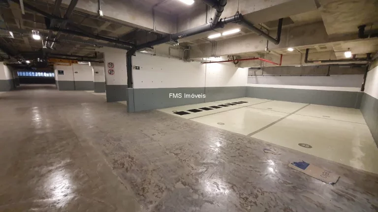 Imagem Loja comercial para locação em São Paulo-SP, Campo Belo: 4 banheiros, 5 vagas, 390m² de área!