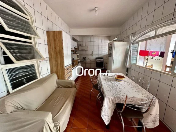 Imagem Casa à venda, 214 m² por R$ 490.000,00 - Rodoviário - Goiânia/GO