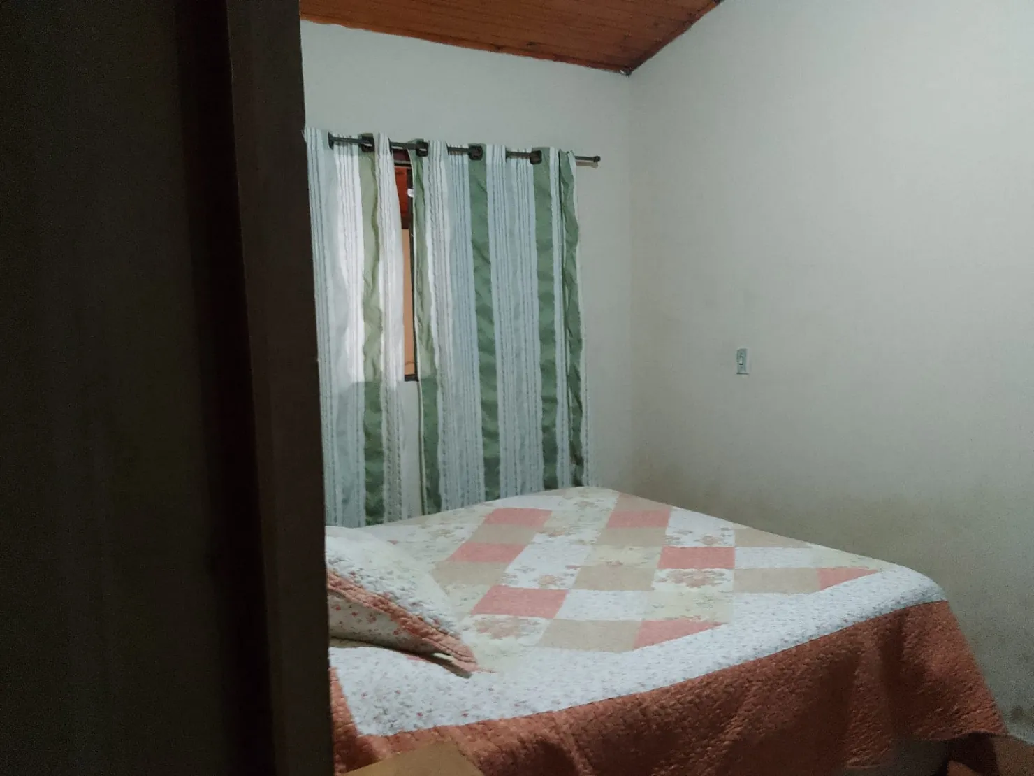 Imagem Casa à venda 2 Quartos, 1 Suite, 1 Vaga, 125M², Jardim Maricá, Pindamonhangaba - SP