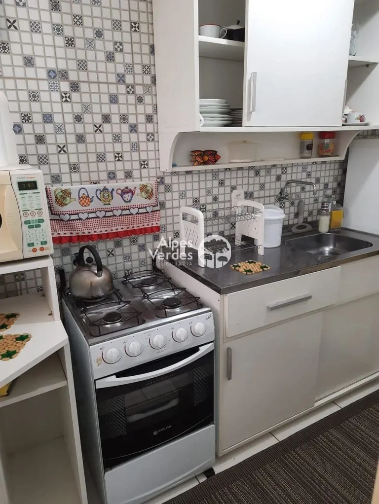 Imagem Vende-se Apartamento no Edifício Querência no Centro de Canela