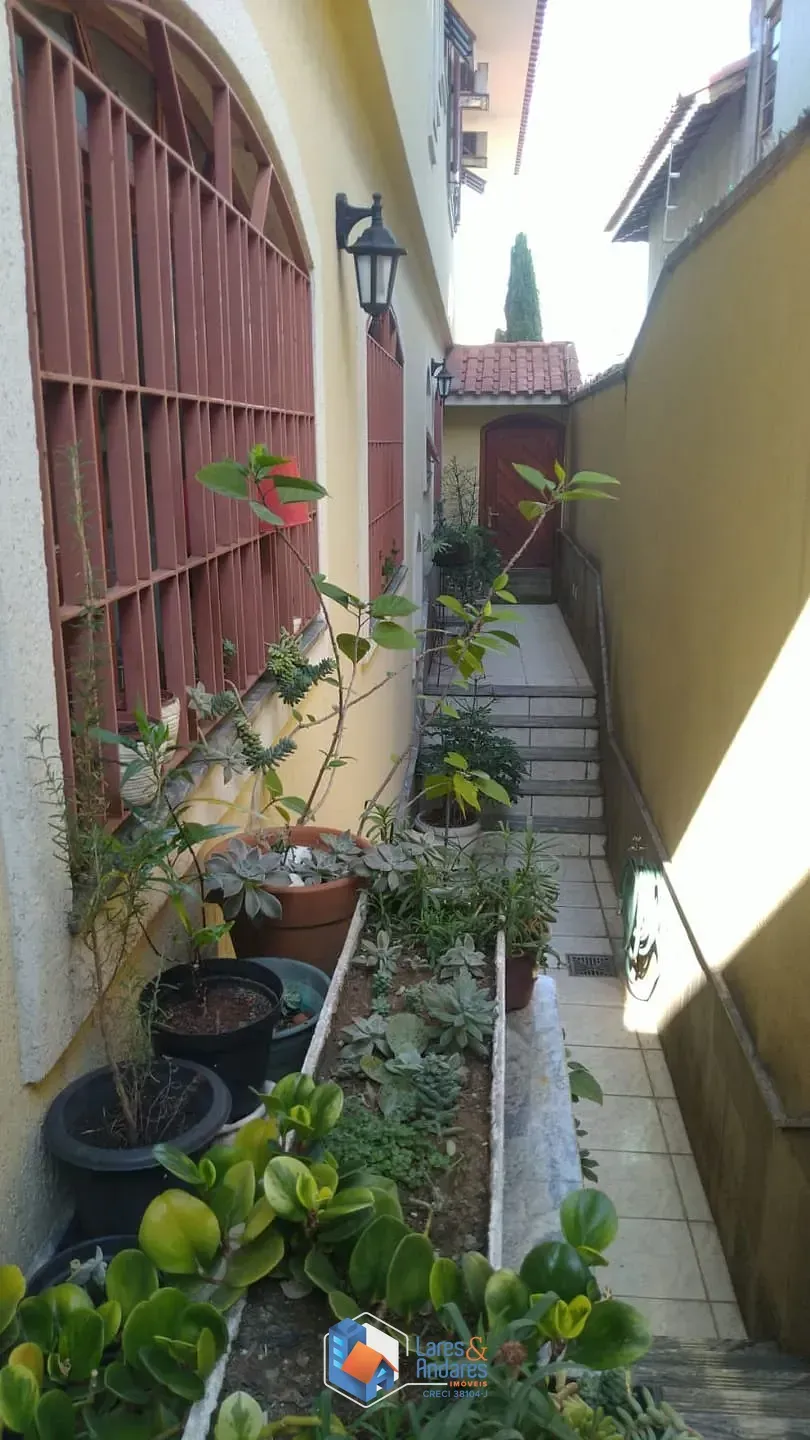 Imagem Sobrado à venda, 300m², 4 dormitórios (sendo 3 suítes) + 1 Dep. Empregada, 4 vagas, Churrasqueira- Vila Isolina Mazzei, São Paulo, SP