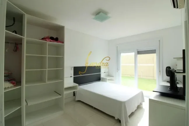 Imagem Casa mobiliada e decorada com 03 suites, mobiliada e decorada em 30X