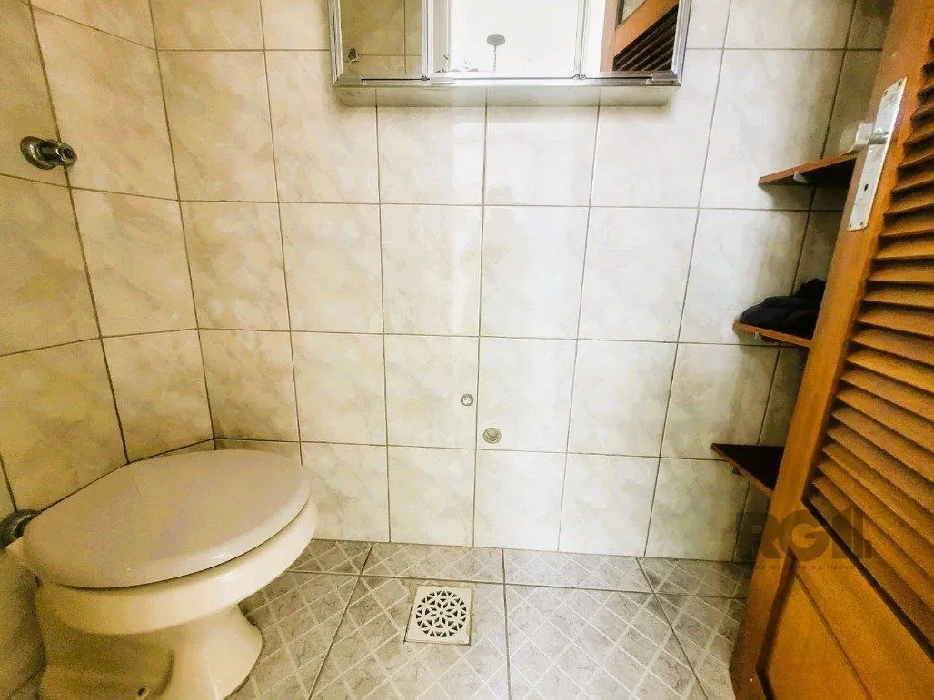 Imagem Excepcional apto. com excelente localização, na Rua Gomes Jardim 2 quartos com vaga.