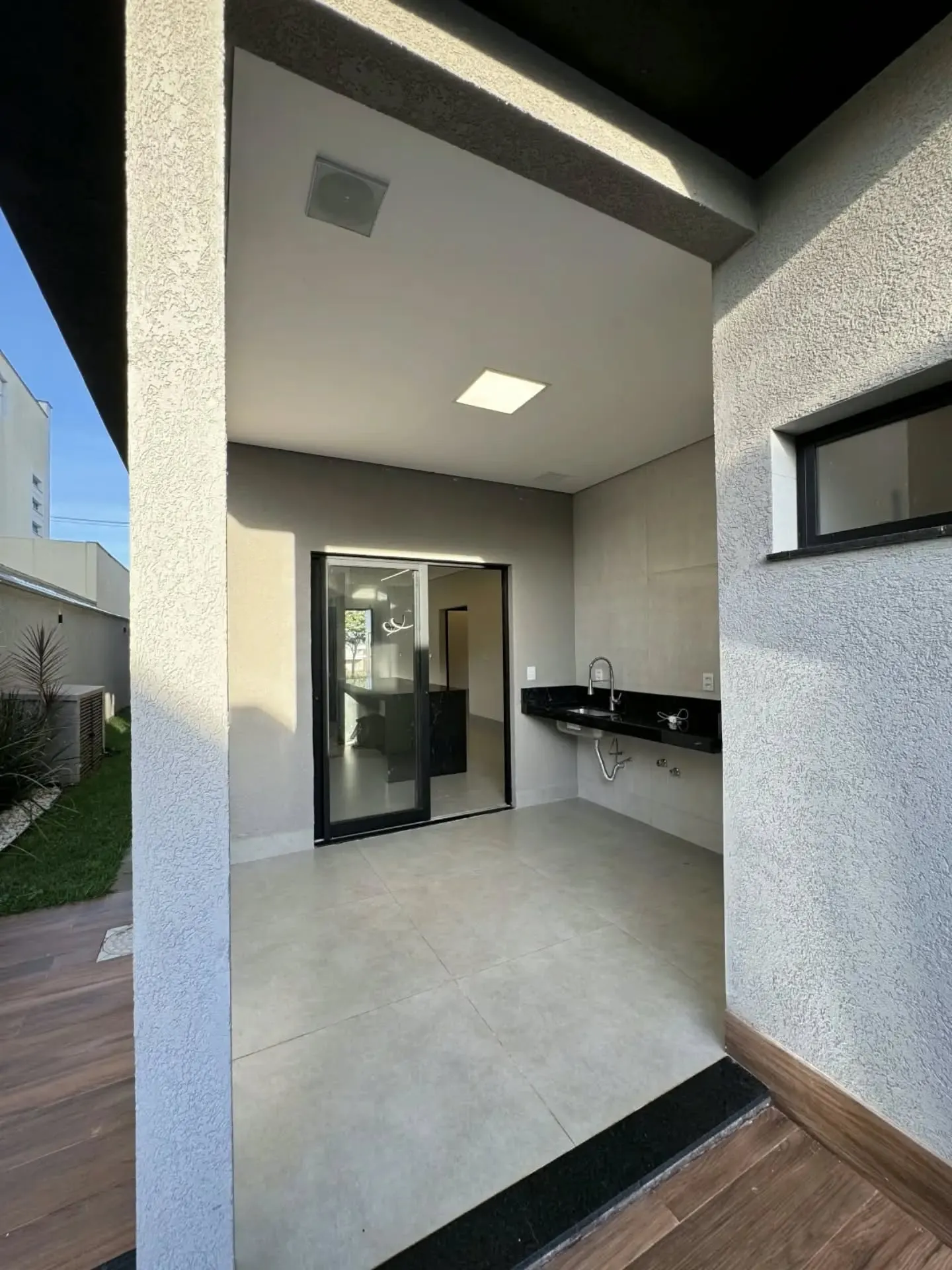 Imagem Casa Terrea 4 Suites No Terras Alpha 1