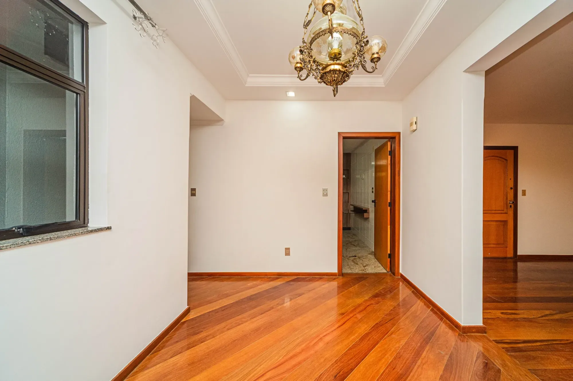 Imagem Apartamento com 3 Quartos à Venda, 150 m² em Centro - Juiz de Fora