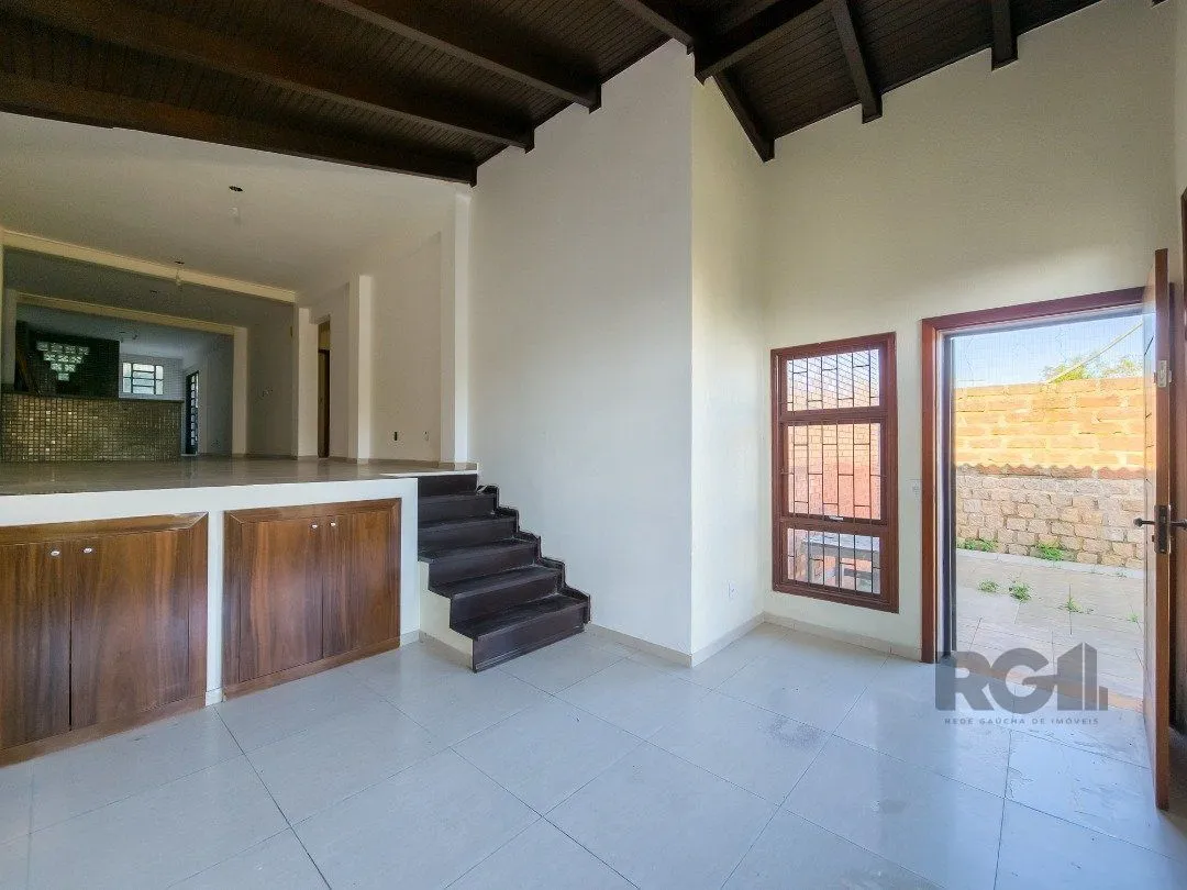 Imagem Casa com 3 quartos, suite, pátio - Bairro Espírito Santo - Potro Alegre (RS)