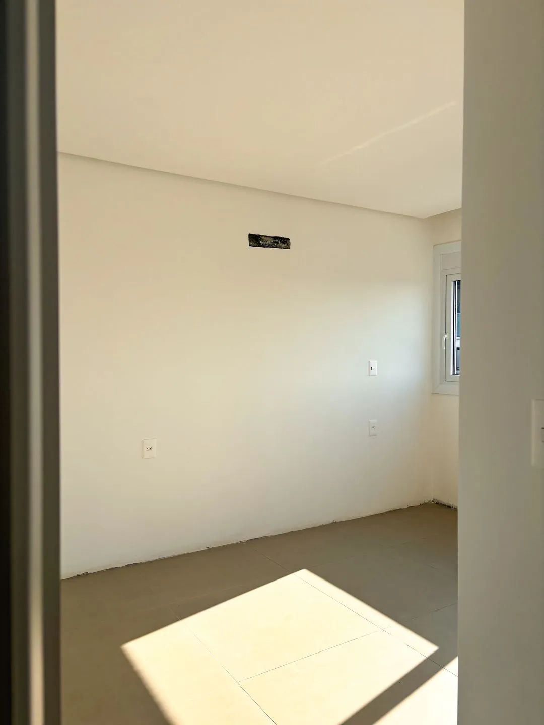 Imagem Apartamento à venda em Torres, Predial, com 2 quartos, 93.9m2