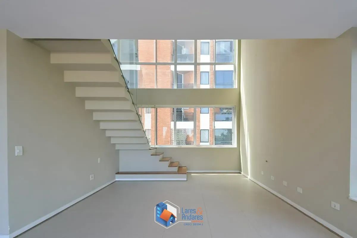 Imagem Duplex para venda em Higienópolis com 3 quartos, sendo 3 suítes, 285m²