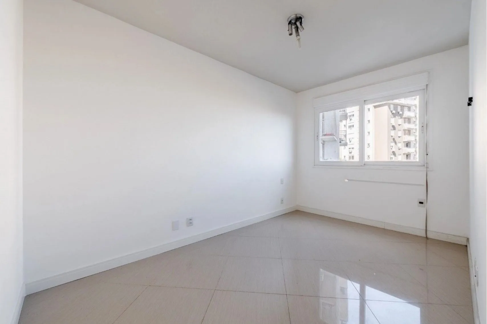Imagem Apartamento 2 dormitórios a venda no Jardim Itu-Sabará