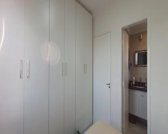 Imagem Apartamento à venda no Butantã com 3 quartos, 2 vagas, Reformado.