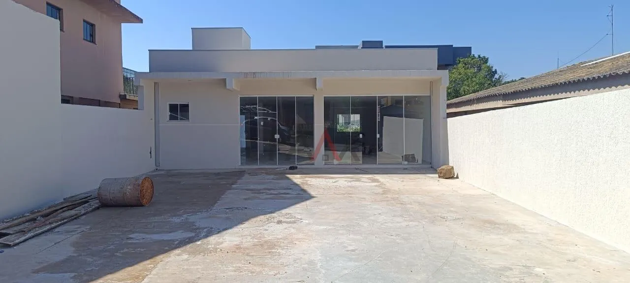Imagem Sala Comercial para Locação no Centro com 130m e 5 Vagas de Estacionamento