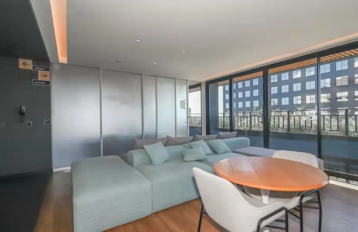 Imagem Studio mobiliado e pronto para Airbnb - GO Carlos Gomes, POA