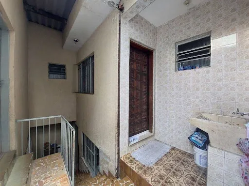 Imagem Sobrado com 6 dormitórios à venda, 240 m² por R$ 1.100.000,00 - Parque Uirapuru - Guarulhos/SP