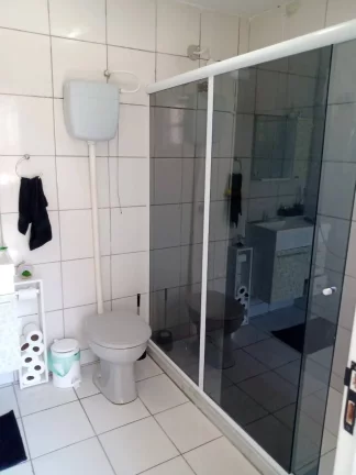 Imagem Casas no Bairro Vinhateiro, São Pedro da Aldeia/RJ