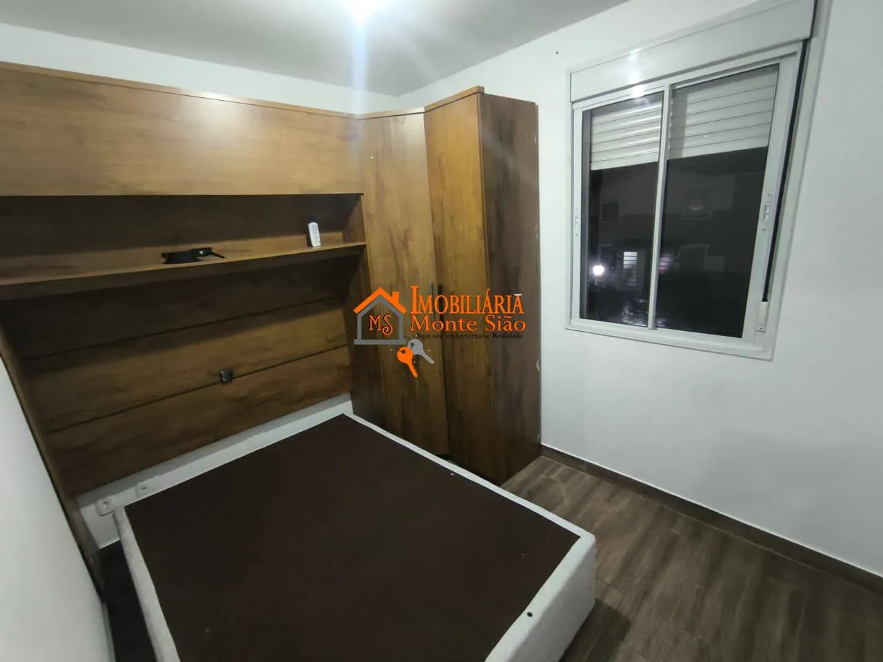 Imagem Sobrado com 2 dormitórios para alugar, 54 m² por R$ 2.614,00/mês - Água Chata - Guarulhos/SP