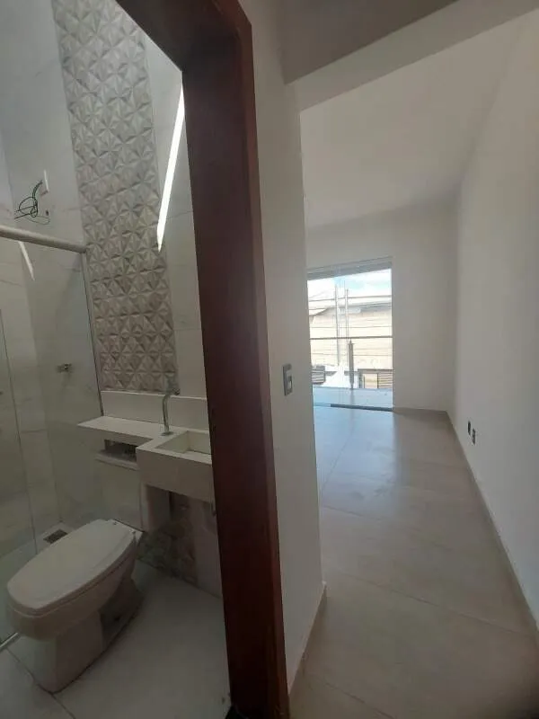 Imagem 2 QUARTOS+2 SUÍTES+VARANDA+ VAGA DE GARAGEM