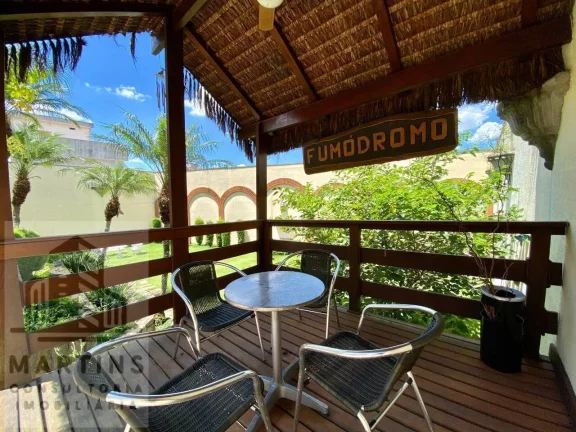 Imagem Excelente Casa Luxuosa no Bairro Campestre.