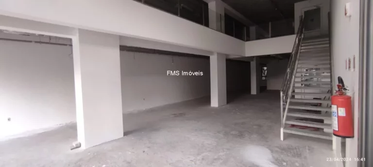 Imagem Loja com 394m² em Pinheiros