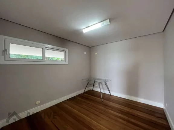 Imagem Casa de Condomínio em Pousada dos Bandeirantes - Carapicuíba