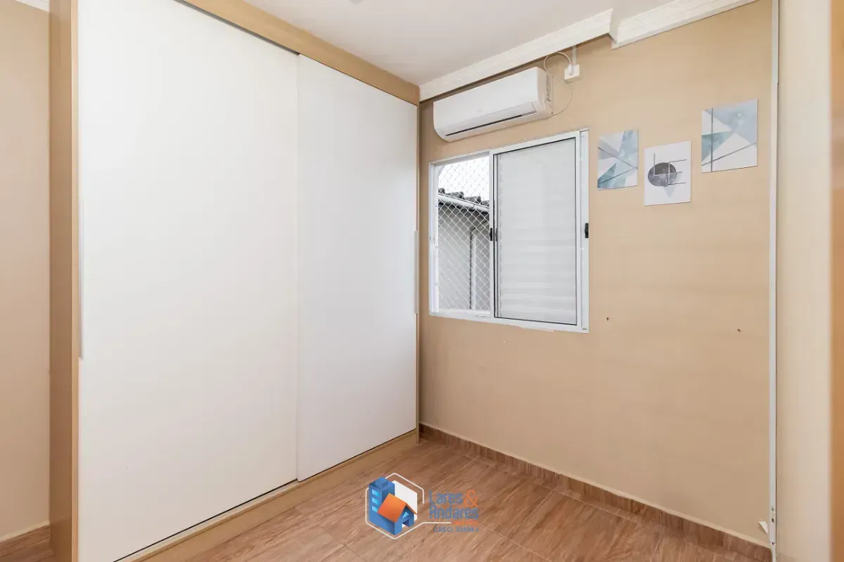 Imagem Casa no condomínio Residencial Erika para venda com 3 quartos, sendo 2 suítes, 100m²