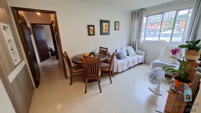 Foto do imóvel Apartamento 02 quartos, uma vaga, frente Hospital das Clinicas HC me Curitiba PR