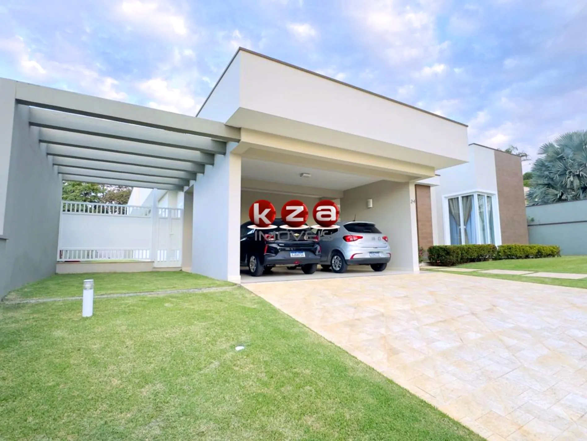 Imagem Casa Térrea Exclusiva no Condomínio Ypê Velho em Vinhedo-SP Alto Padrão e Localização Privilegiada 421 m² Construídos e mais de 1500m de terreno