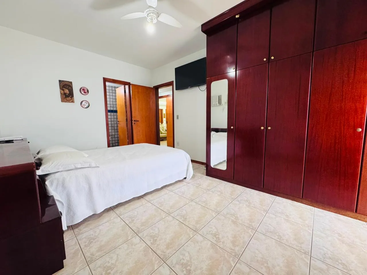 Imagem Apartamento com vista para o mar à venda com 112.49m2 por R$ 4.500.000,00