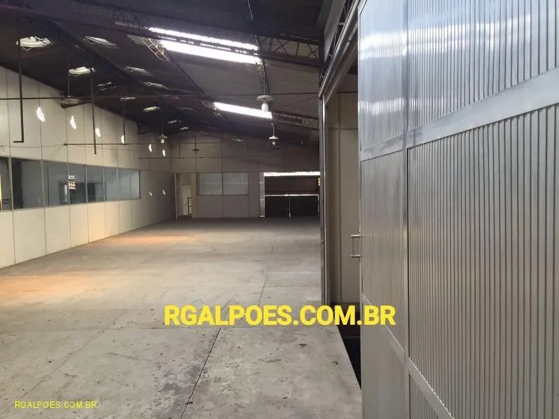 Imagem Galpão para Venda em DUQUE DE CAXIAS, Sarapuí, 2 banheiros