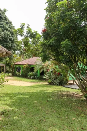 Imagem Excelente Sítio com 4.672m², em condomínio, no centro de Águas Claras