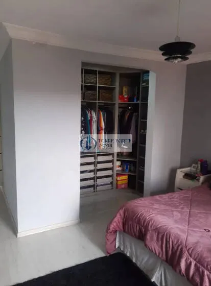 Imagem Linda Casa com 3 Suítes e Piscina no Jardim Imperador 