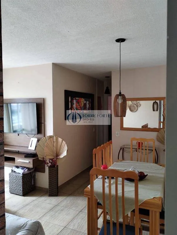 Imagem Apartamento com 2 dormitorios 1 suite 1 vaga no Jardim Santa Terezinha.