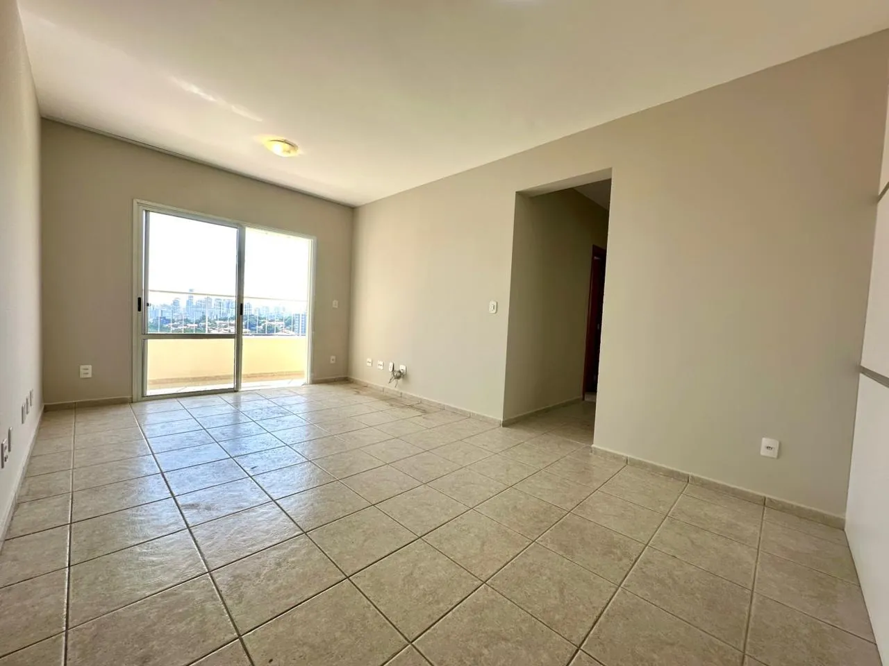 Imagem Apartamento no Edifício Mediterraneé no Campolim com 3 dormitórios, varanda ampla e localização privilegiada