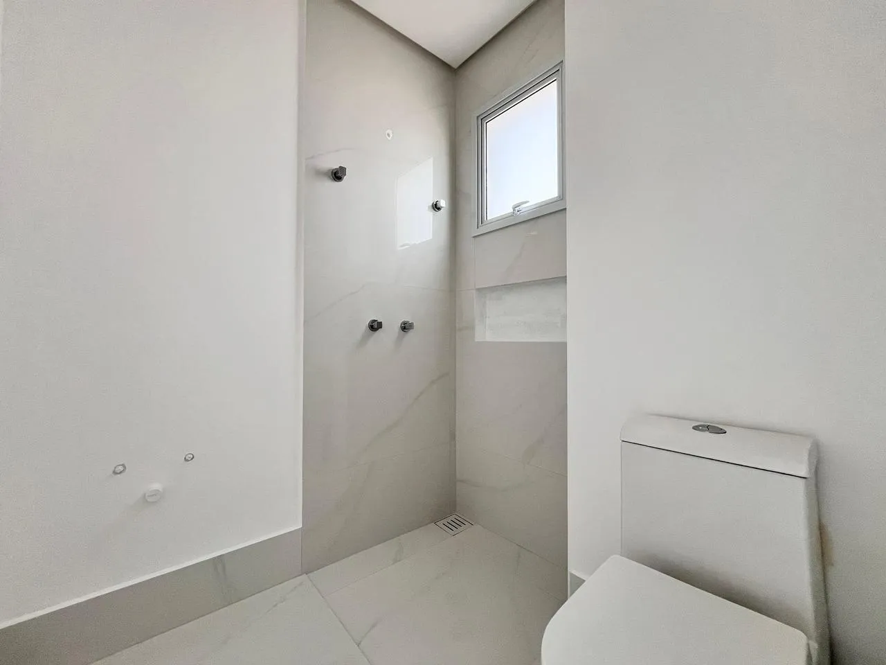 Imagem Apartamento com vista para o mar à venda com 160m2 por R$ 2.850.000,00