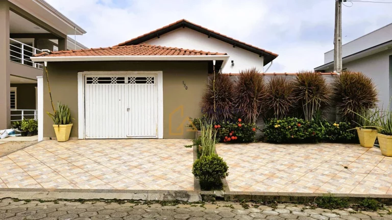 Foto do imóvel Casa com 2 dormitórios à venda - Jardim Nova Cachoeira - Cachoeira Paulista/SP